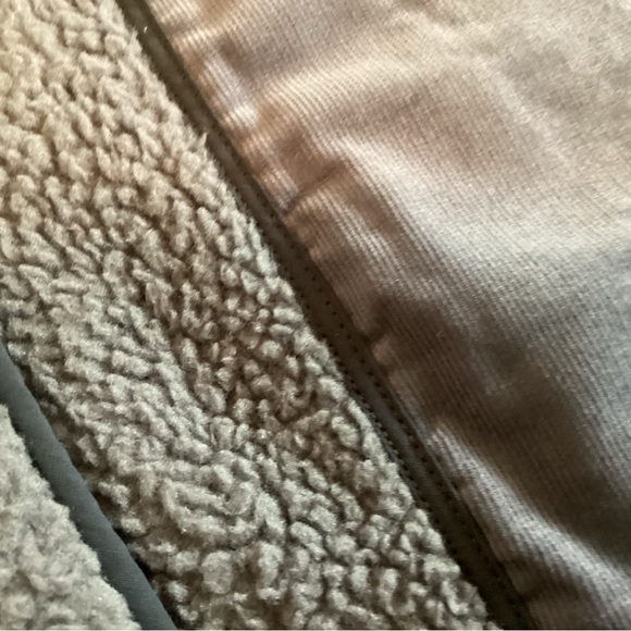 Madewell Fleece Jacket. - Picture 11 of 13